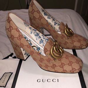 GG Mid high pump heel Double G